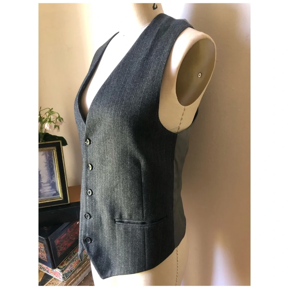 Yves Saint Laurent Vintage Grey pure wool pinstripe blazer and vest - Picture 12 of 15